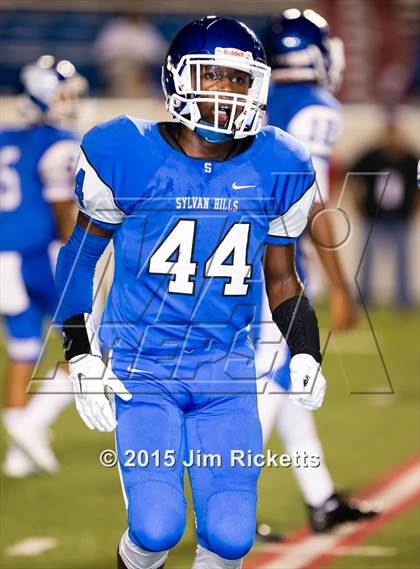 Thumbnail 2 in Sylvan Hills vs Vilonia (103.7/1st Security Classic) photogallery.
