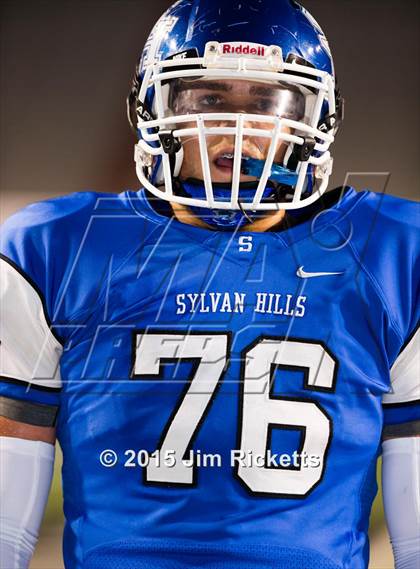 Thumbnail 2 in Sylvan Hills vs Vilonia (103.7/1st Security Classic) photogallery.