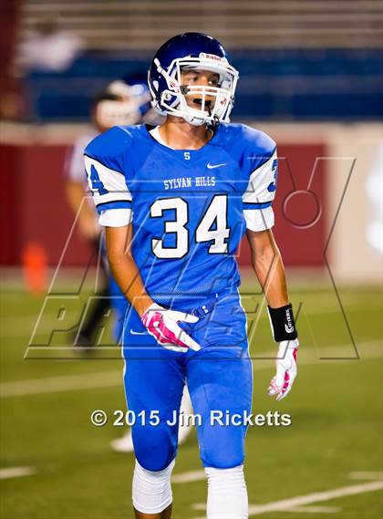 Thumbnail 2 in Sylvan Hills vs Vilonia (103.7/1st Security Classic) photogallery.