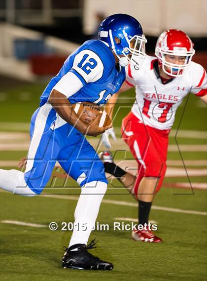 Thumbnail 2 in Sylvan Hills vs Vilonia (103.7/1st Security Classic) photogallery.
