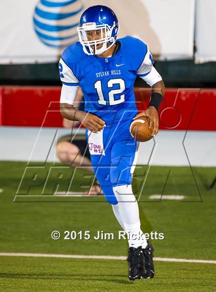 Thumbnail 3 in Sylvan Hills vs Vilonia (103.7/1st Security Classic) photogallery.