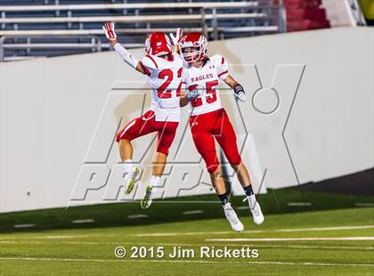Thumbnail 2 in Sylvan Hills vs Vilonia (103.7/1st Security Classic) photogallery.