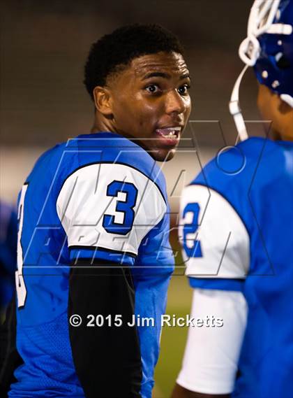 Thumbnail 1 in Sylvan Hills vs Vilonia (103.7/1st Security Classic) photogallery.
