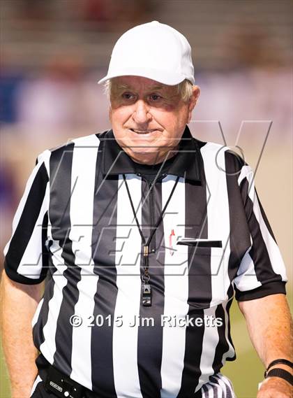 Thumbnail 3 in Sylvan Hills vs Vilonia (103.7/1st Security Classic) photogallery.