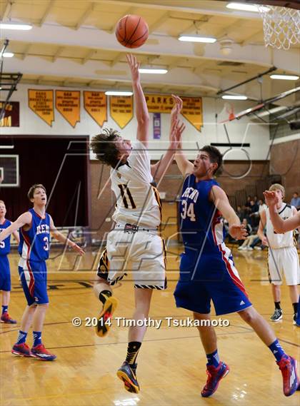 Thumbnail 1 in Galena vs. Reno photogallery.