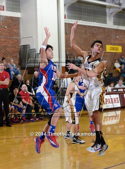 Thumbnail 2 in Galena vs. Reno photogallery.