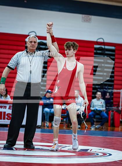 Thumbnail 1 in Smithtown West @ Smithtown East photogallery.