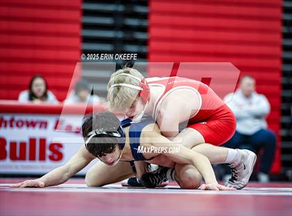 Thumbnail 2 in Smithtown West @ Smithtown East photogallery.