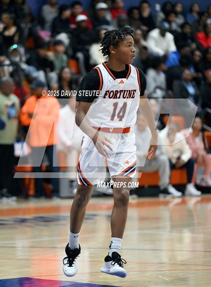 Thumbnail 1 in Kennedy vs. Fortune Early College (Fortune Showcase) photogallery.