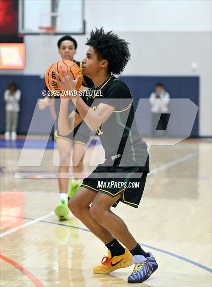 Thumbnail 1 in Kennedy vs. Fortune Early College (Fortune Showcase) photogallery.