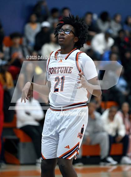 Thumbnail 3 in Kennedy vs. Fortune Early College (Fortune Showcase) photogallery.