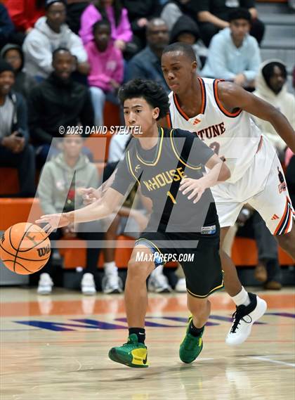 Thumbnail 2 in Kennedy vs. Fortune Early College (Fortune Showcase) photogallery.