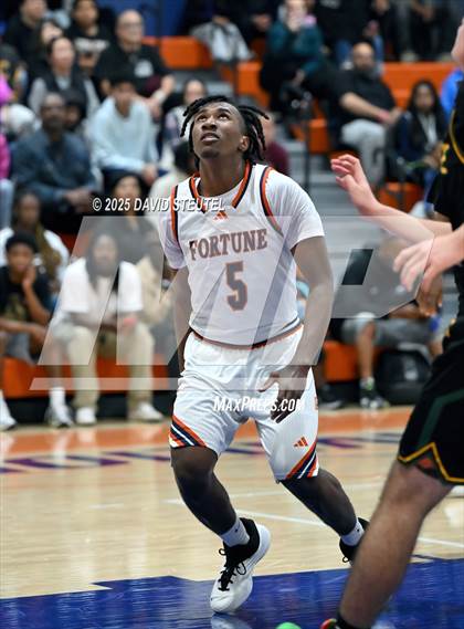 Thumbnail 3 in Kennedy vs. Fortune Early College (Fortune Showcase) photogallery.