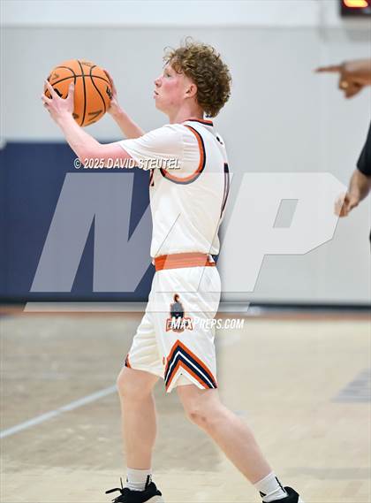 Thumbnail 3 in Kennedy vs. Fortune Early College (Fortune Showcase) photogallery.