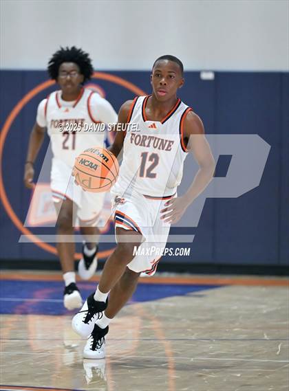 Thumbnail 1 in Kennedy vs. Fortune Early College (Fortune Showcase) photogallery.