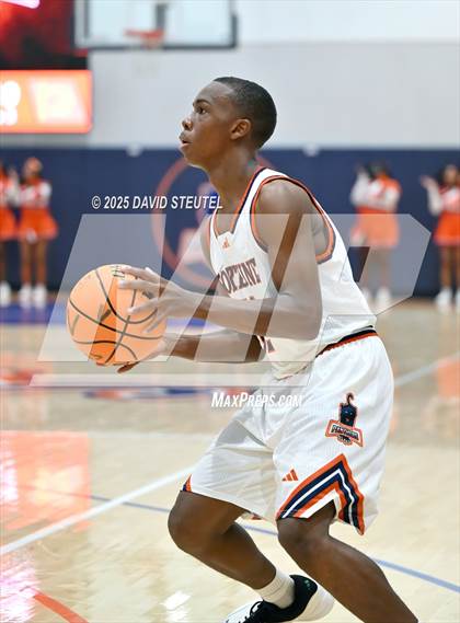 Thumbnail 3 in Kennedy vs. Fortune Early College (Fortune Showcase) photogallery.