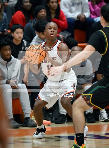 Thumbnail 1 in Kennedy vs. Fortune Early College (Fortune Showcase) photogallery.