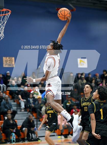 Thumbnail 3 in Kennedy vs. Fortune Early College (Fortune Showcase) photogallery.