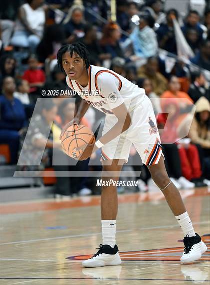 Thumbnail 3 in Kennedy vs. Fortune Early College (Fortune Showcase) photogallery.