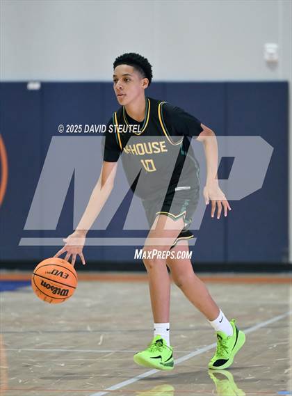 Thumbnail 2 in Kennedy vs. Fortune Early College (Fortune Showcase) photogallery.