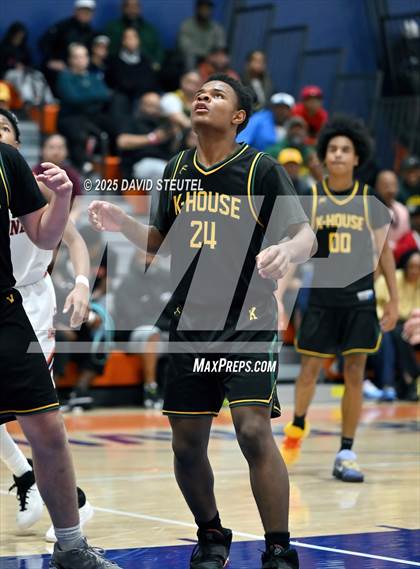 Thumbnail 2 in Kennedy vs. Fortune Early College (Fortune Showcase) photogallery.