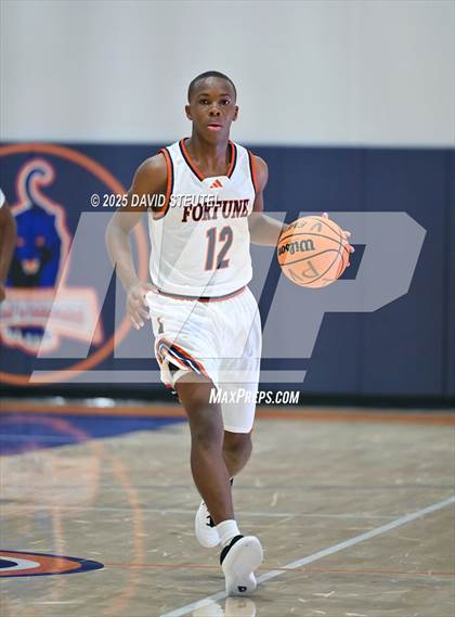 Thumbnail 2 in Kennedy vs. Fortune Early College (Fortune Showcase) photogallery.