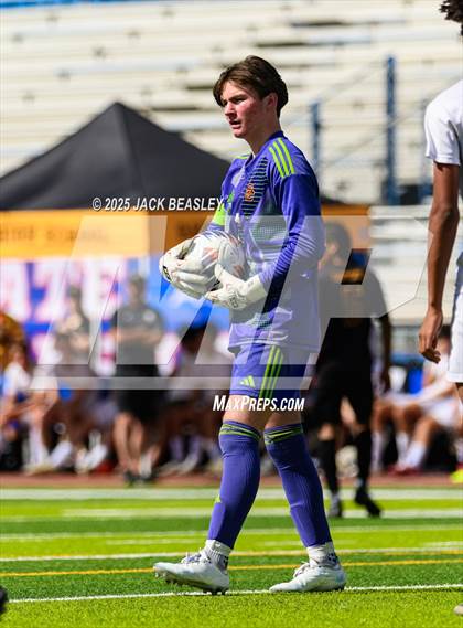 Thumbnail 3 in Salpointe Catholic vs Saguaro (AIA 4A Final) photogallery.