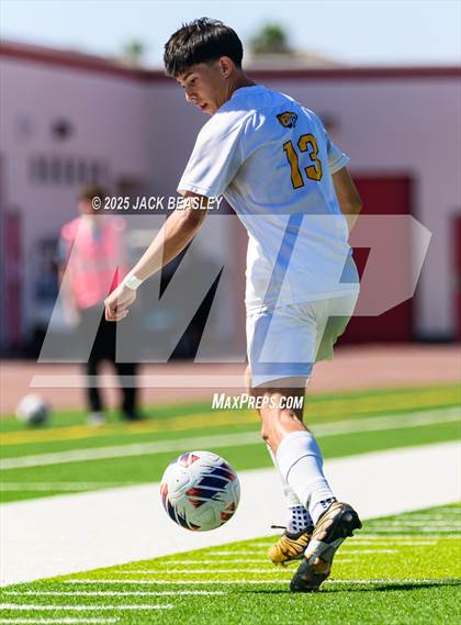 Thumbnail 2 in Salpointe Catholic vs Saguaro (AIA 4A Final) photogallery.