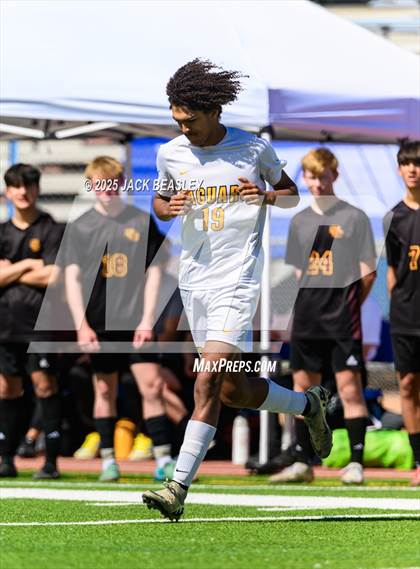 Thumbnail 2 in Salpointe Catholic vs Saguaro (AIA 4A Final) photogallery.