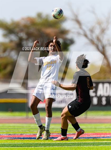 Thumbnail 1 in Salpointe Catholic vs Saguaro (AIA 4A Final) photogallery.