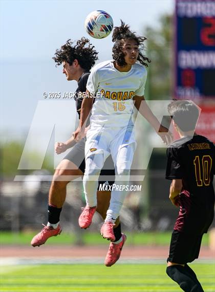 Thumbnail 1 in Salpointe Catholic vs Saguaro (AIA 4A Final) photogallery.