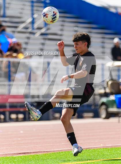 Thumbnail 3 in Salpointe Catholic vs Saguaro (AIA 4A Final) photogallery.
