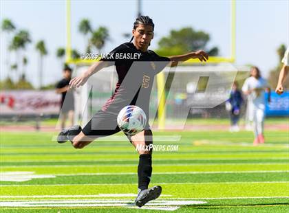 Thumbnail 3 in Salpointe Catholic vs Saguaro (AIA 4A Final) photogallery.