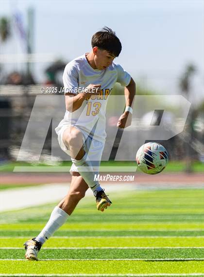 Thumbnail 1 in Salpointe Catholic vs Saguaro (AIA 4A Final) photogallery.