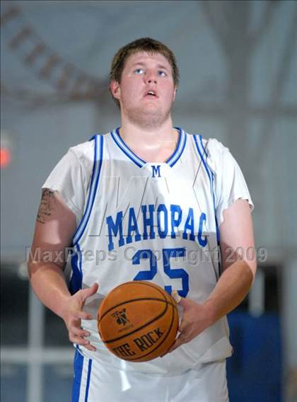 Thumbnail 2 in Arlington vs. Mahopac (NY State Section 1-C Tournament) photogallery.