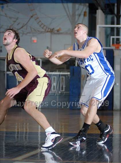 Thumbnail 1 in Arlington vs. Mahopac (NY State Section 1-C Tournament) photogallery.