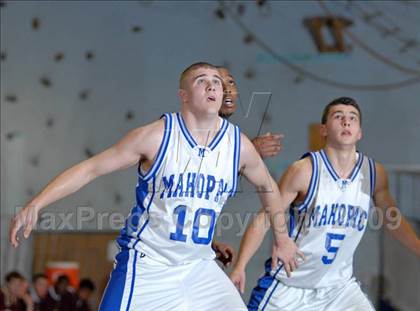 Thumbnail 2 in Arlington vs. Mahopac (NY State Section 1-C Tournament) photogallery.