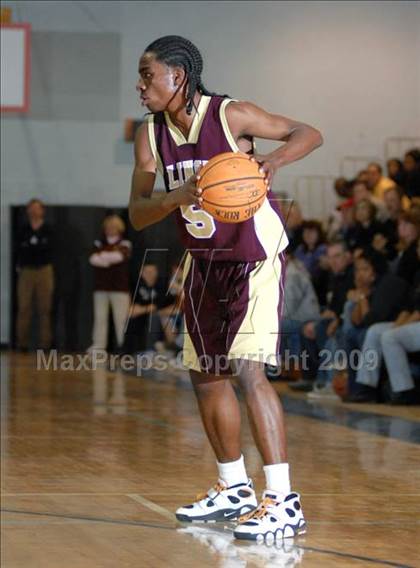 Thumbnail 1 in Arlington vs. Mahopac (NY State Section 1-C Tournament) photogallery.