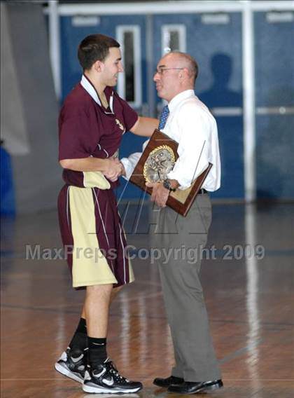 Thumbnail 2 in Arlington vs. Mahopac (NY State Section 1-C Tournament) photogallery.