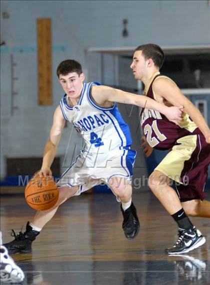 Thumbnail 2 in Arlington vs. Mahopac (NY State Section 1-C Tournament) photogallery.