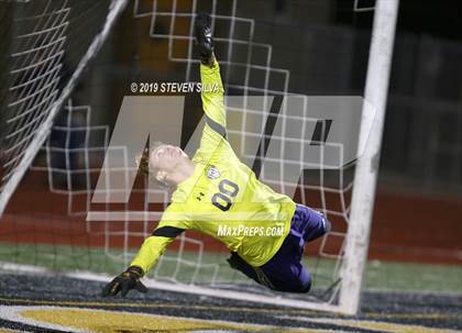 Thumbnail 2 in Point Loma vs. St. Augustine (CIF SDS Open Division Semifinal) photogallery.