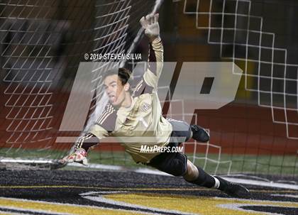 Thumbnail 2 in Point Loma vs. St. Augustine (CIF SDS Open Division Semifinal) photogallery.