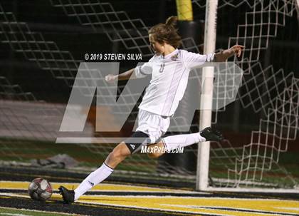 Thumbnail 1 in Point Loma vs. St. Augustine (CIF SDS Open Division Semifinal) photogallery.