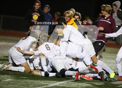 Thumbnail 2 in Point Loma vs. St. Augustine (CIF SDS Open Division Semifinal) photogallery.