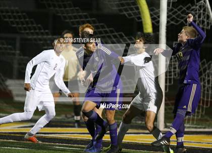 Thumbnail 2 in Point Loma vs. St. Augustine (CIF SDS Open Division Semifinal) photogallery.