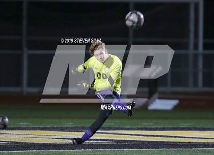 Thumbnail 1 in Point Loma vs. St. Augustine (CIF SDS Open Division Semifinal) photogallery.