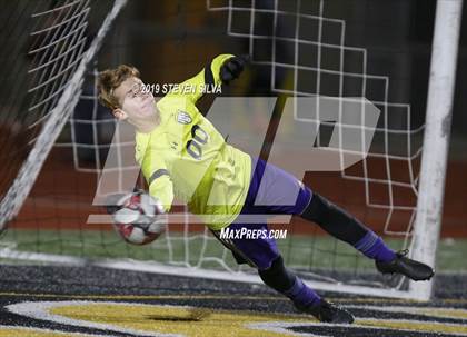 Thumbnail 3 in Point Loma vs. St. Augustine (CIF SDS Open Division Semifinal) photogallery.