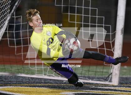 Thumbnail 3 in Point Loma vs. St. Augustine (CIF SDS Open Division Semifinal) photogallery.