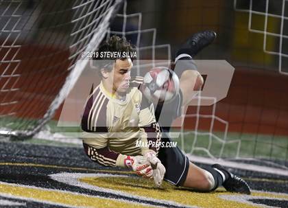 Thumbnail 1 in Point Loma vs. St. Augustine (CIF SDS Open Division Semifinal) photogallery.
