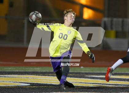 Thumbnail 3 in Point Loma vs. St. Augustine (CIF SDS Open Division Semifinal) photogallery.